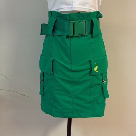 BNWOT Juicy couture women’s Green Belted paperbag Skirt with cargo Pockets sizes - Picture 3 of 9